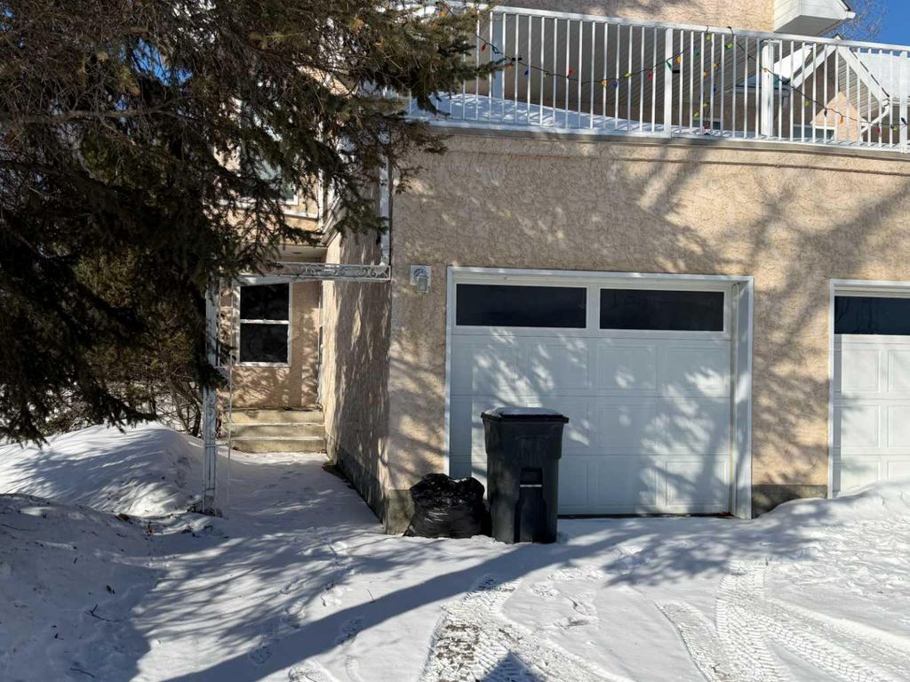 Photo of 300 12 Avenue SW #4, Slave Lake, AB T0G 2A4 (MLS # A2291883)