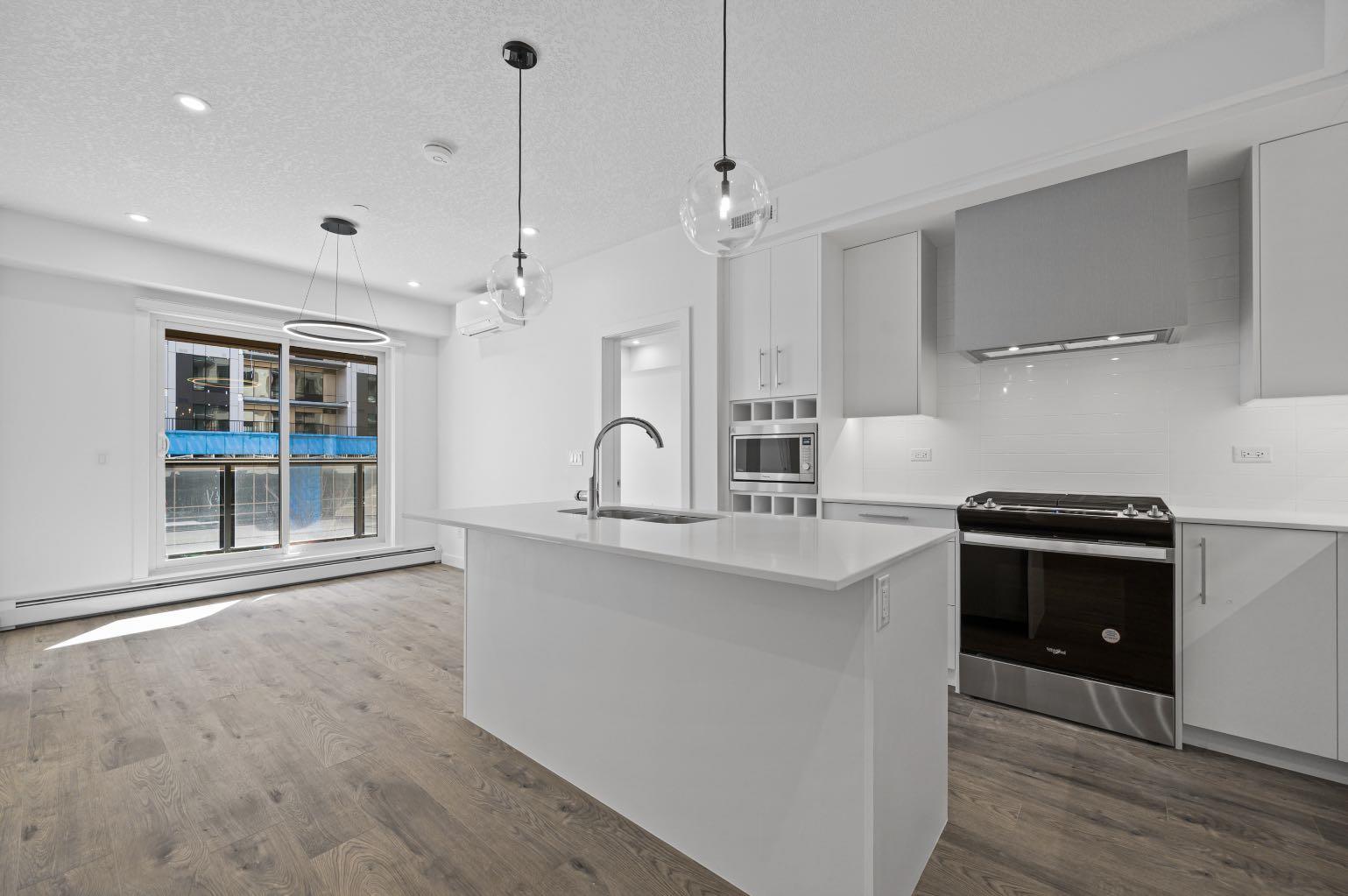 8370 Broadcast Avenue SW 204