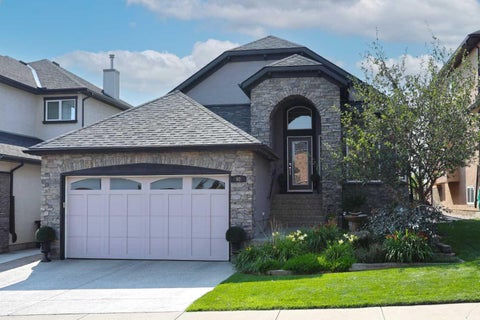Photo of 92 Sherwood Rise NW, Calgary, AB T3R 1P6 (MLS # A2334159)