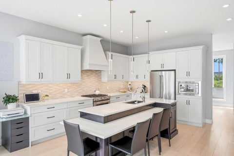 Photo of 2014 6 Street NE, Calgary, AB T2E 3Z1 (MLS # A2337787)