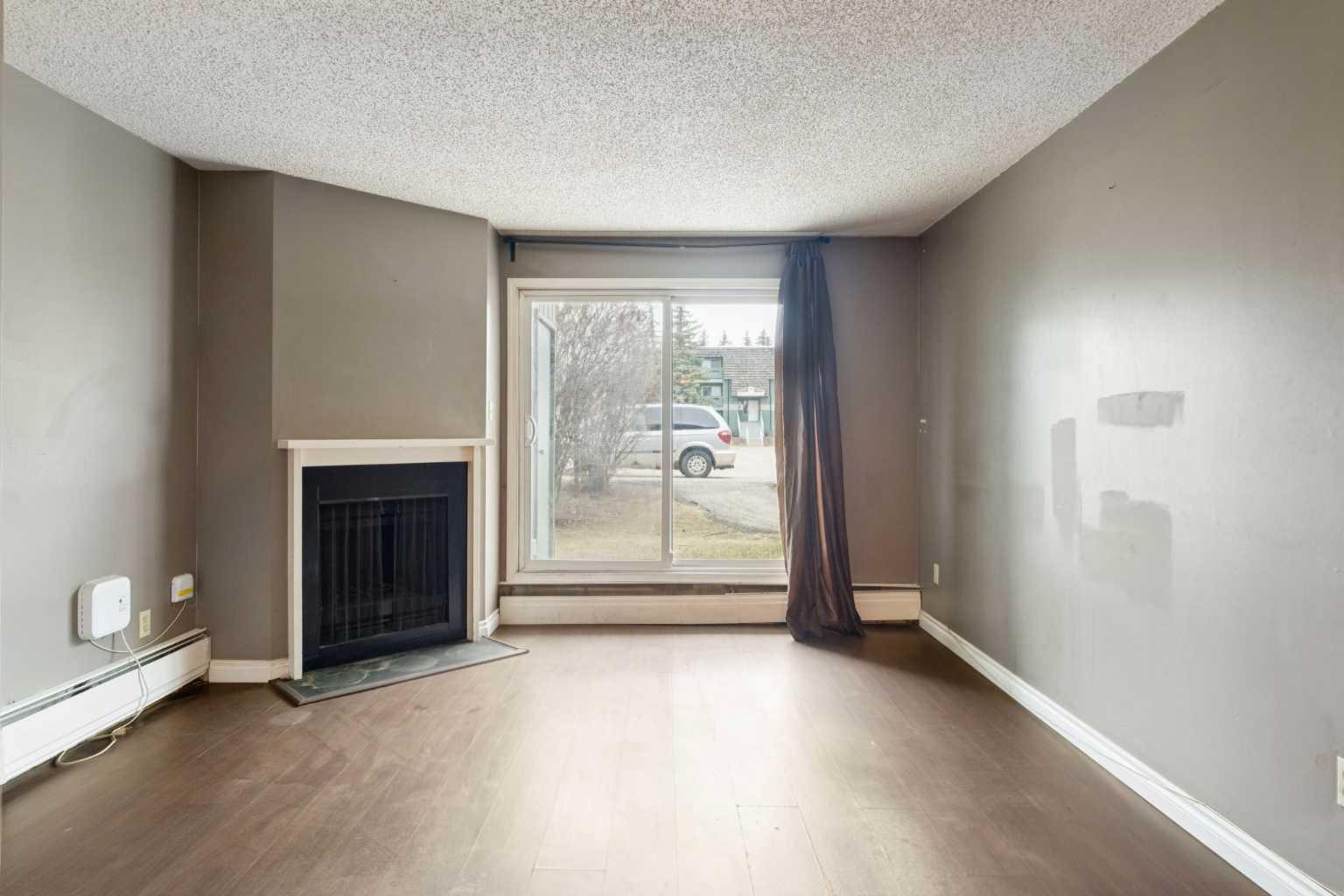 315 Southampton Drive SW 5111