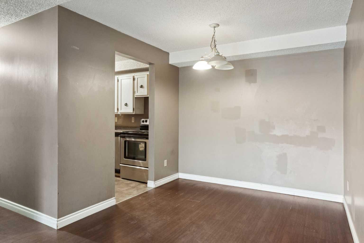 315 Southampton Drive SW 5111