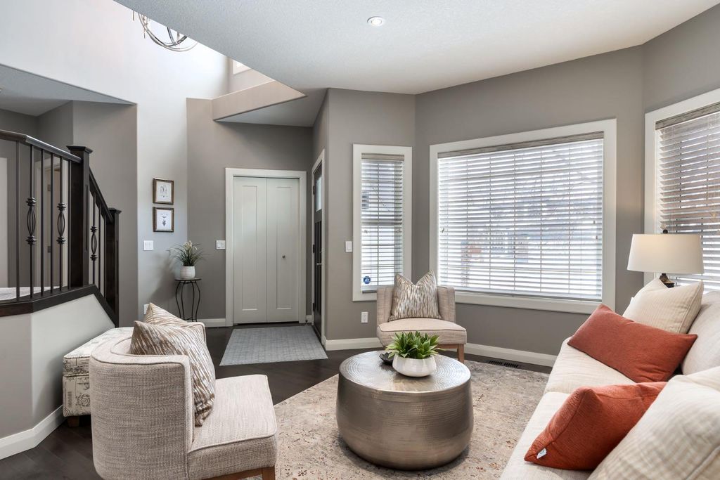 Photo of 178 Mt Douglas Circle SE, Calgary, AB T2Z 3P1 (MLS # A2284044)