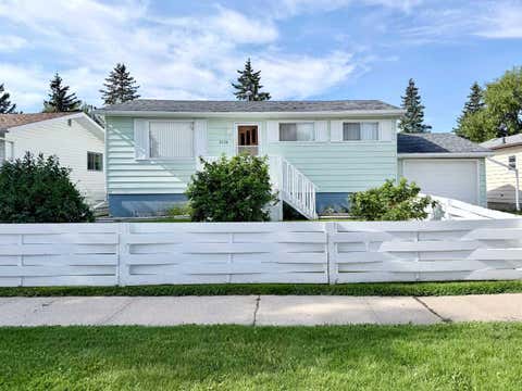 Photo of 5536 Wagoner Crescent, Whitecourt, AB T7S 1A8 (MLS # A2339974)