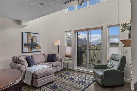 160 Kananaskis Way 406 Canmore AB T1W 3E2