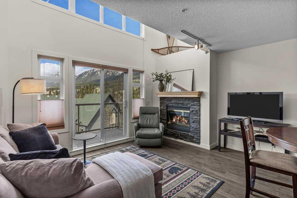 160 Kananaskis Way 406