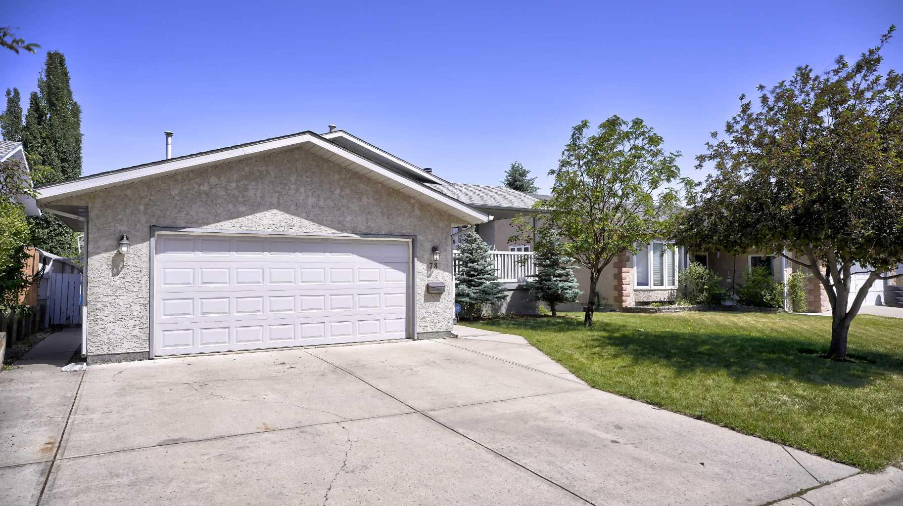 78 Athabasca Crescent