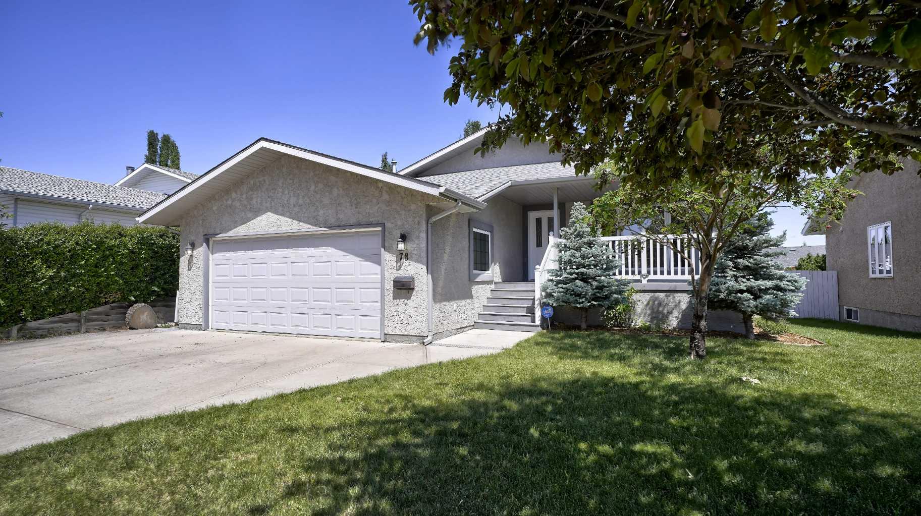 78 Athabasca Crescent