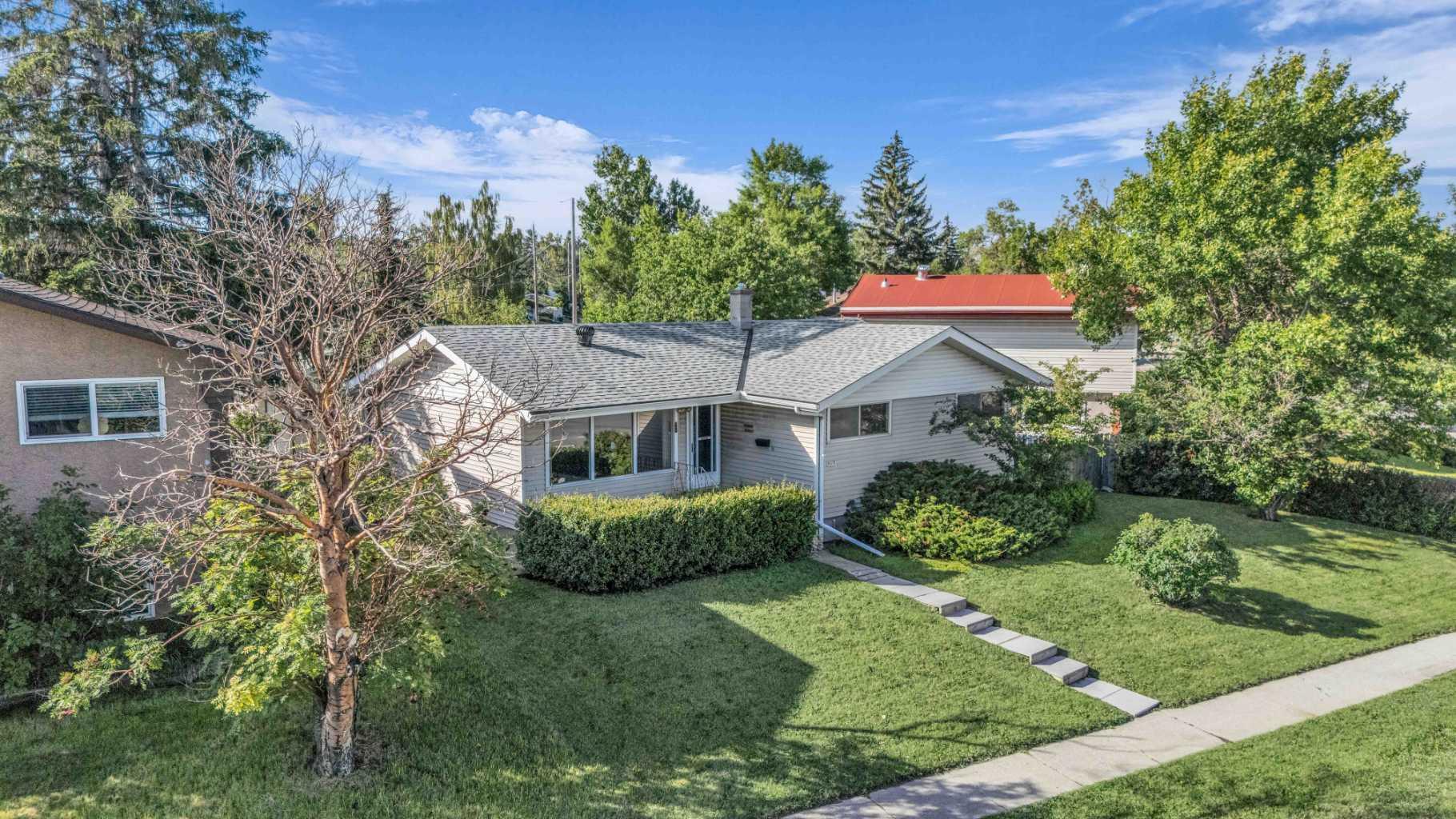 4511 Richmond Road SW