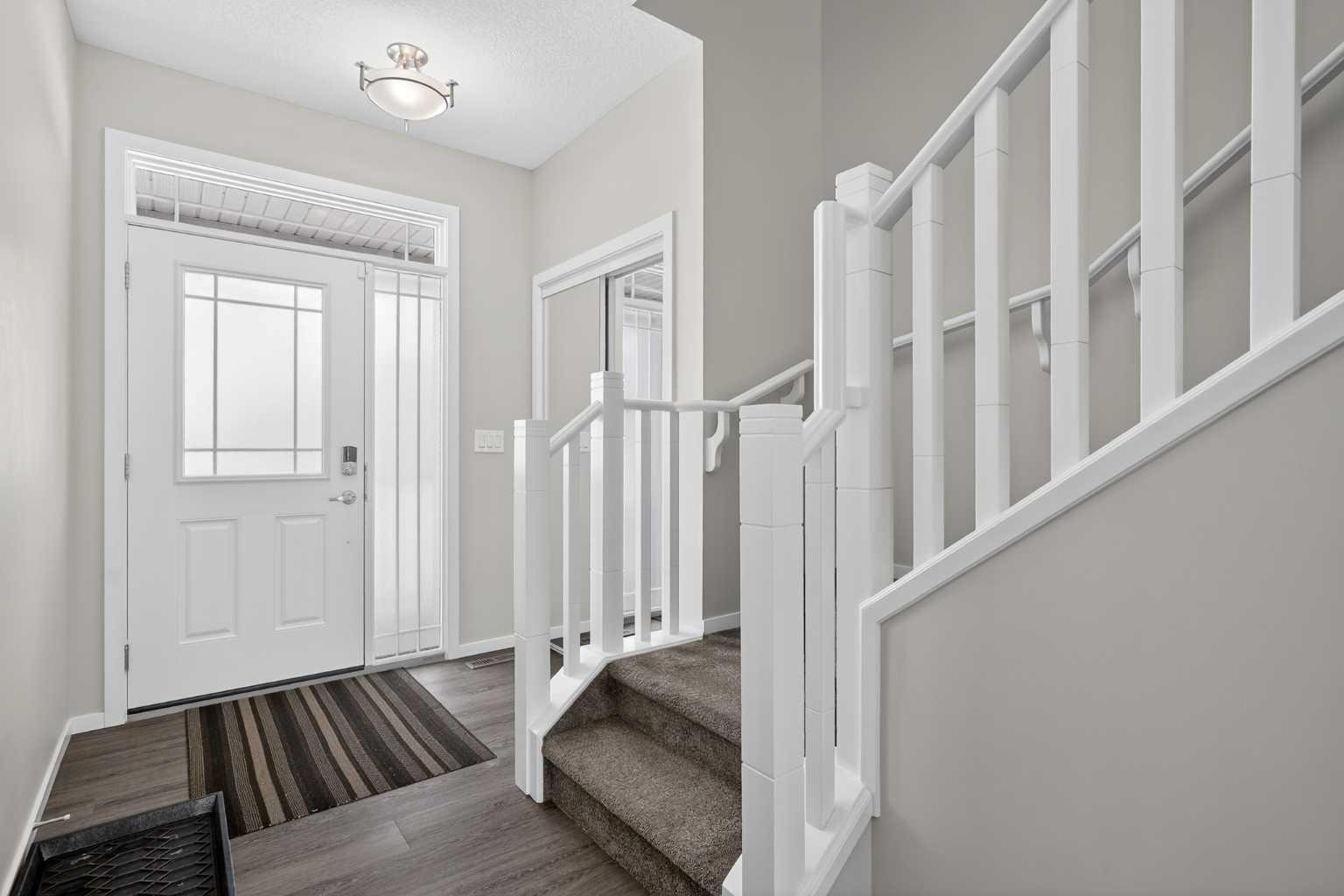 154 Yorkstone Way SW