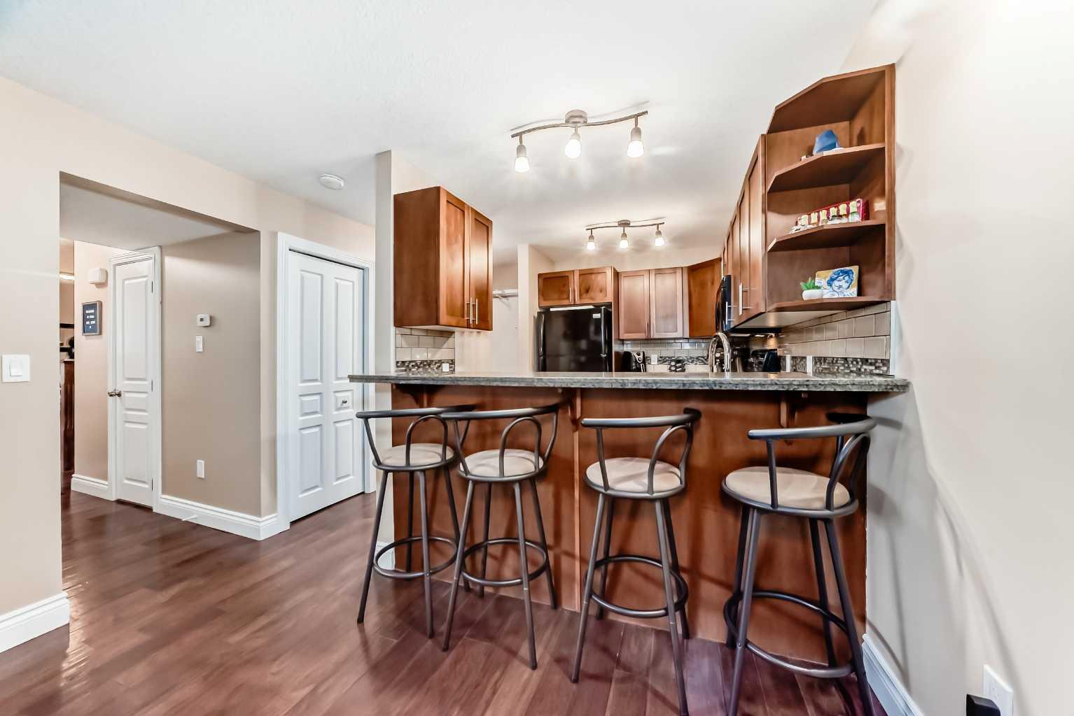 79 Glamis Green SW 169