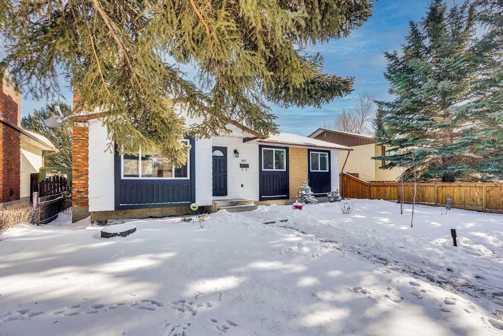 Photo of 363 Templeside Circle NE, Calgary, AB T1Y 3M1 (MLS # A2296832)