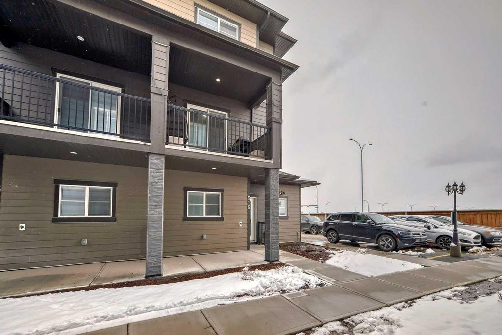 Photo of 95 Skyview Close NE #516, Calgary, AB T3N 1X2 (MLS # A2301118)