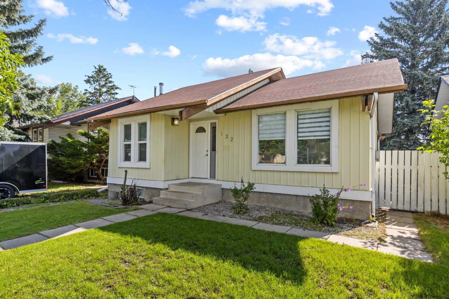 132 Whitehill Place NE