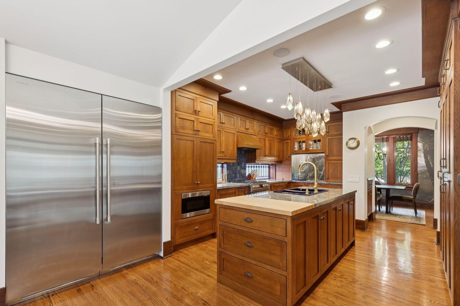 2703 Carleton Street SW