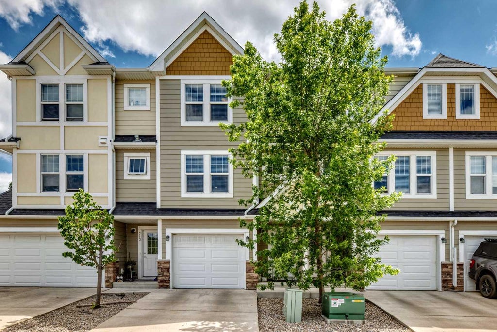 Photo of 711 Auburn Bay Circle SE, Calgary, AB T3M 2A3 (MLS # A2352496)
