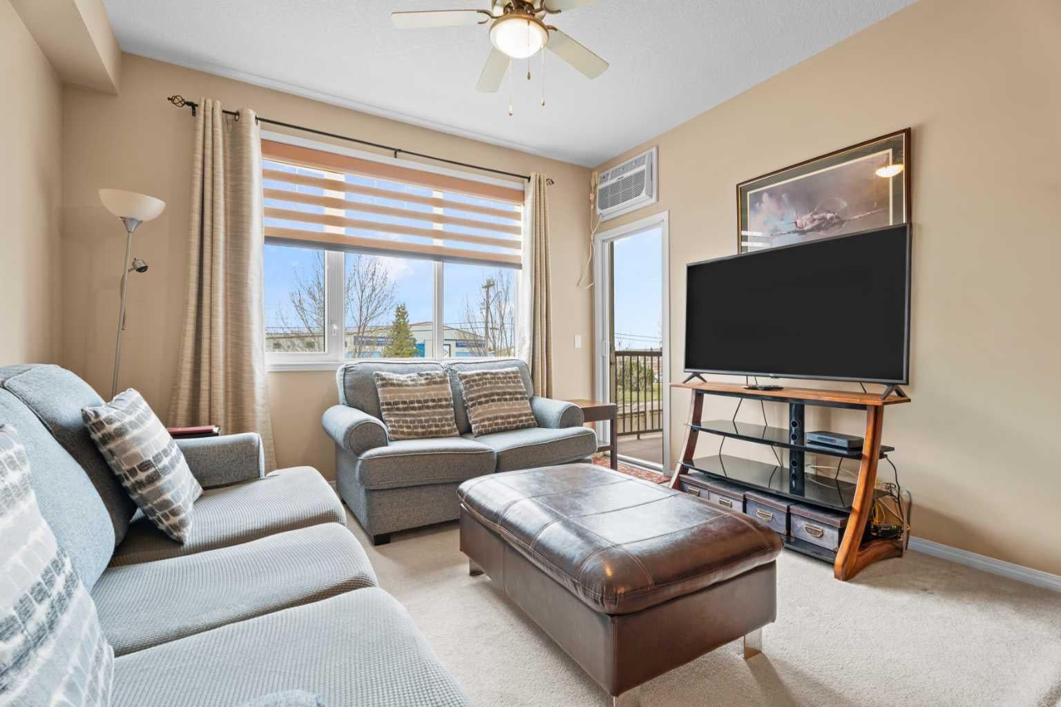 43 Sunrise Loop SE 215