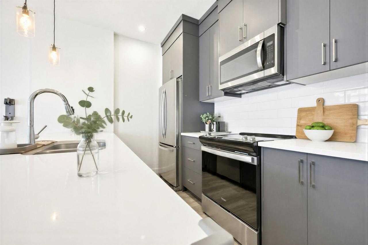380 Seton Villas SE 283