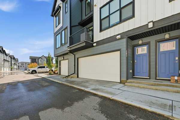 380 Seton Villas SE 283