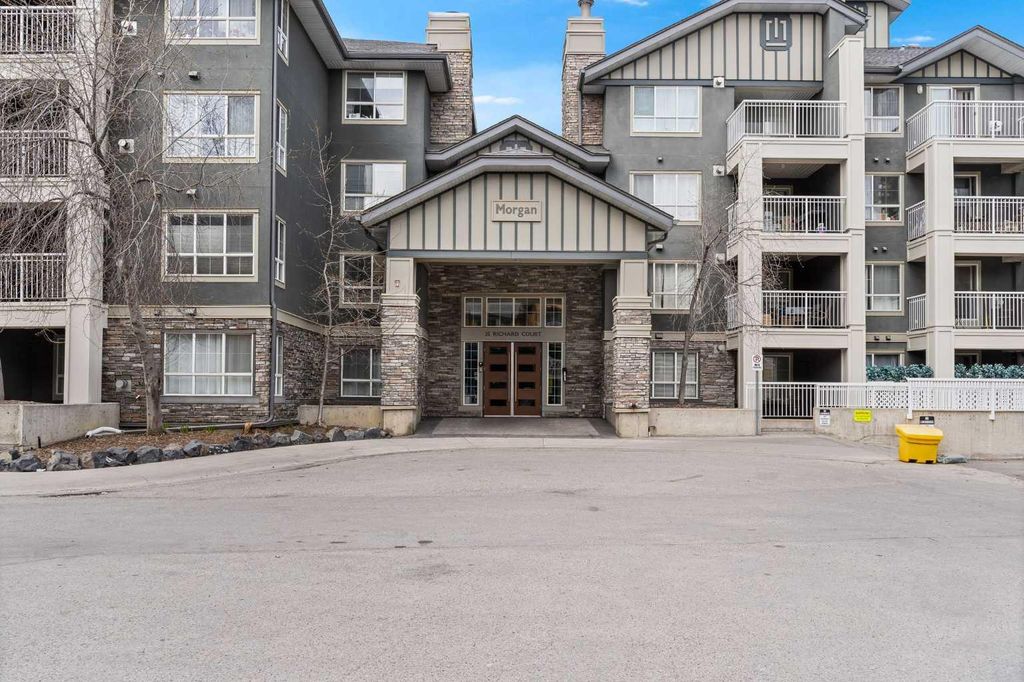 Photo of 35 Richard Court SW #113, Calgary, AB T3E 7N9 (MLS # A2272891)