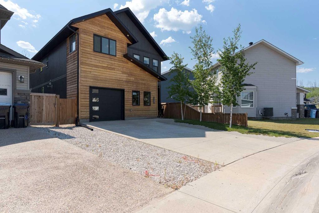 Photo of 137 Pearson Drive, Fort McMurray, AB T9H 4S4 (MLS # A2266898)