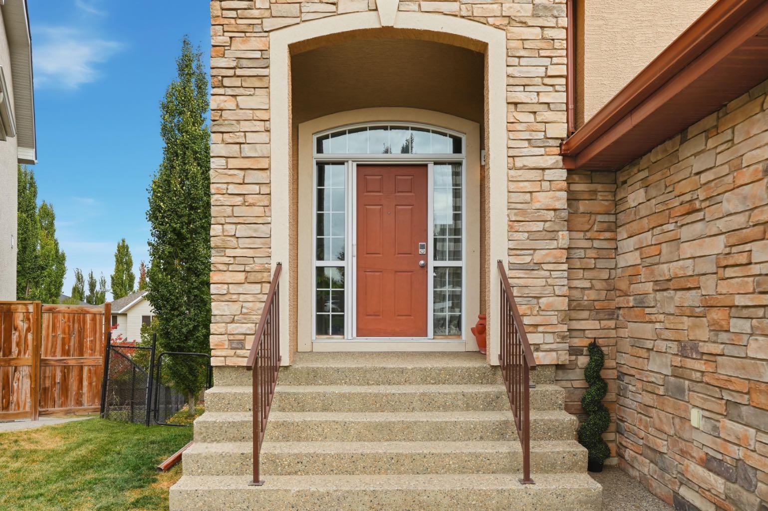 166 Cranridge Terrace SE