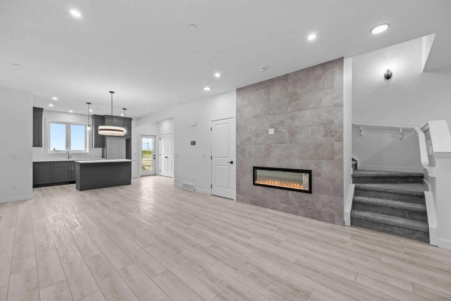33 Hotchkiss Gardens SE