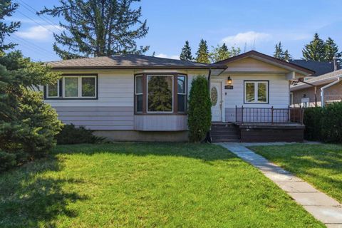 Photo of 1211 Rosehill Drive NW, Calgary, AB T2K 1L9 (MLS # A2310947)