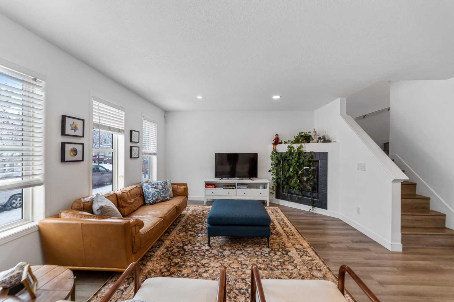 4382 Elgin Avenue SE