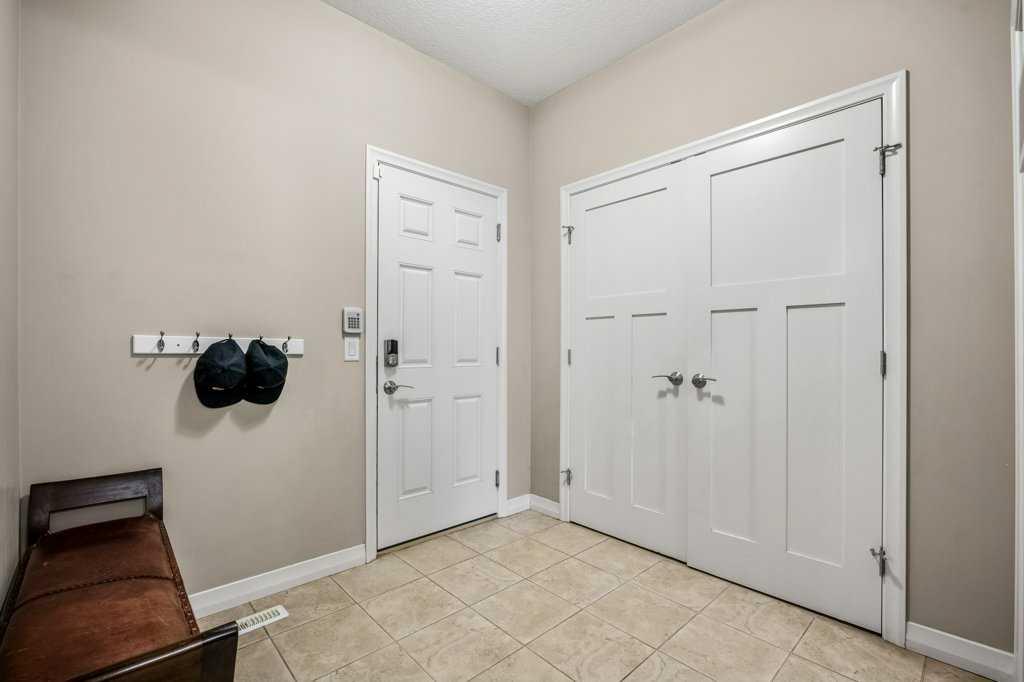 103 Panamount Common NW