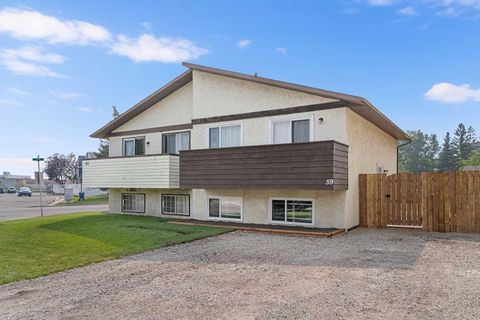 59 Doverville Way SE Calgary AB T2B 2N6