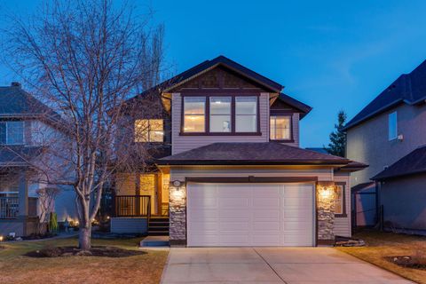 Photo of 65 Cougarstone Terrace SW, Calgary, AB T3H 5A1 (MLS # A2307925)