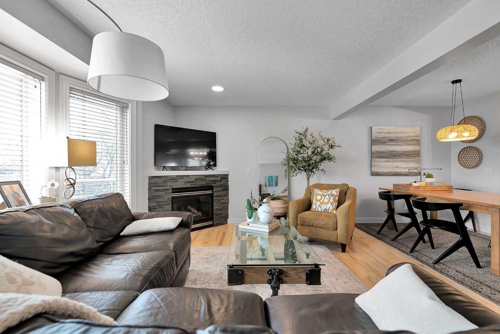Photo of 40 Patina Terrace SW, Calgary, AB T3H 4M8 (MLS # A2310971)