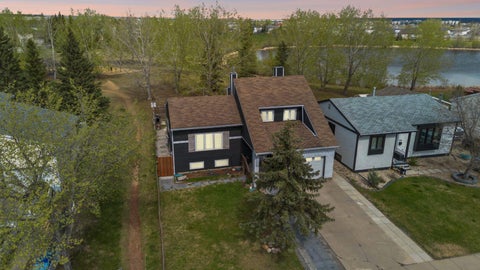 Photo of 189 Brooks Place, Fort McMurray, AB T9K 2E6 (MLS # A2306749)