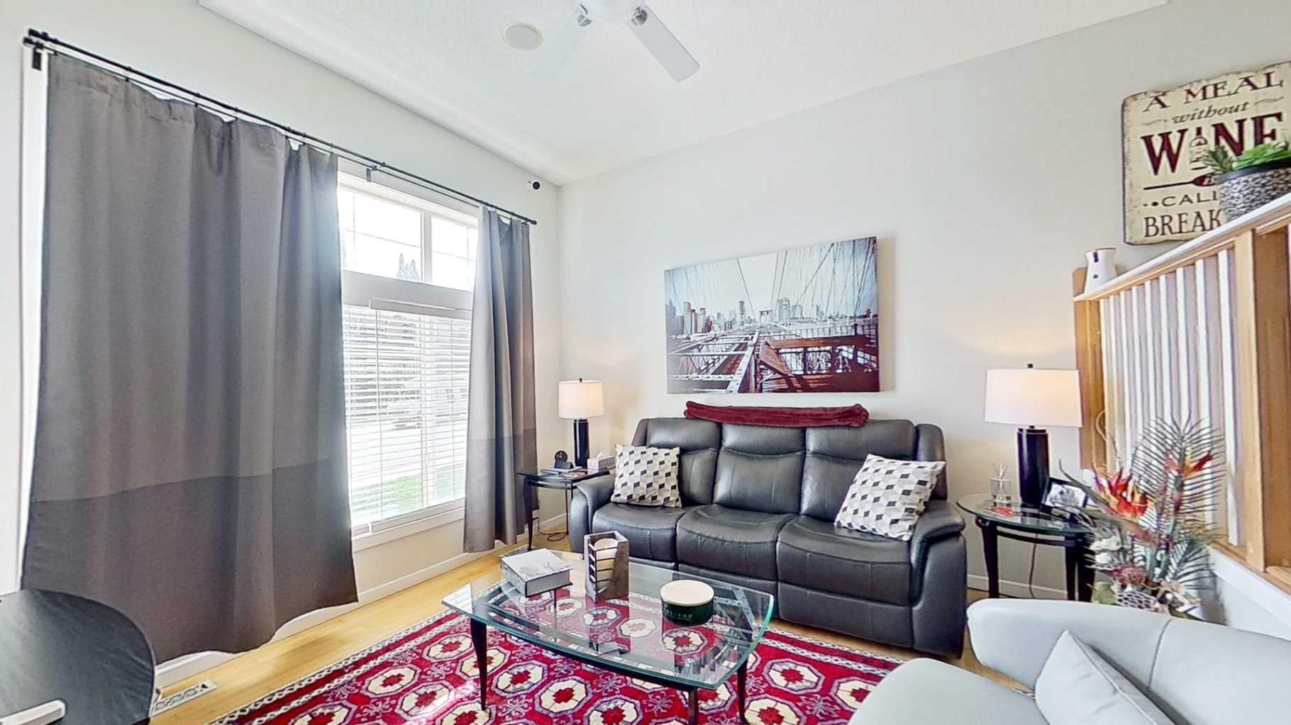 7 Bridlecrest Boulevard SW