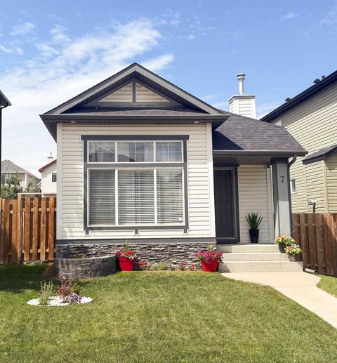 Photo of 7 Bridlecrest Boulevard SW, Calgary, AB T2Y 4X9 (MLS # A2329895)