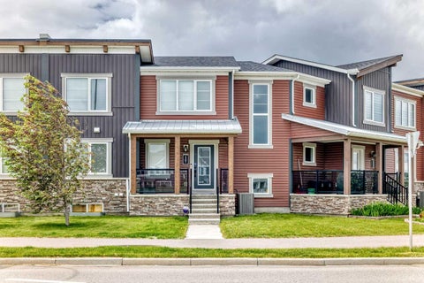 Photo of 1207 140 Avenue NW, Calgary, AB T3P 0Y5 (MLS # A2327152)