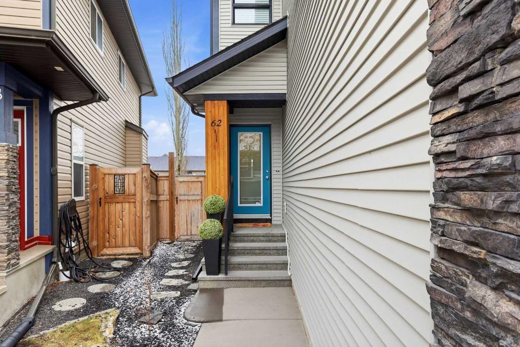 Photo of 62 Walden Court SE, Calgary, AB T2X 0N8 (MLS # A2296417)