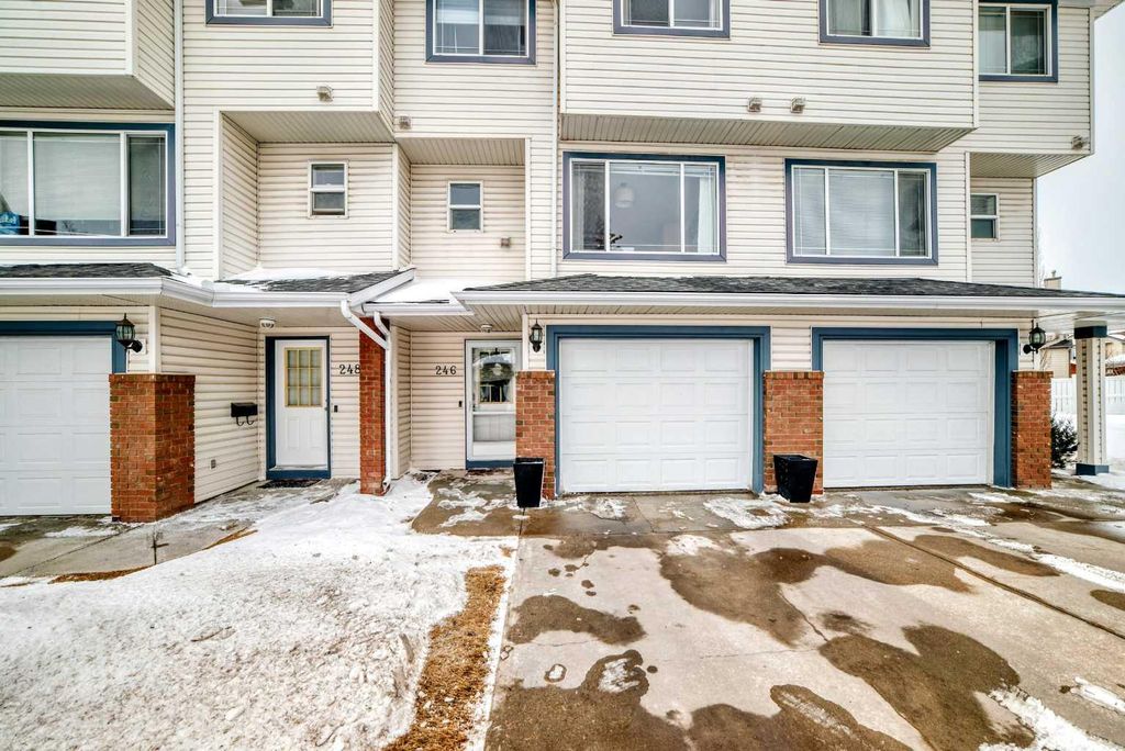 Photo of 246 Rocky Ridge Court NW, Calgary, AB T3G 4S8 (MLS # A2288404)
