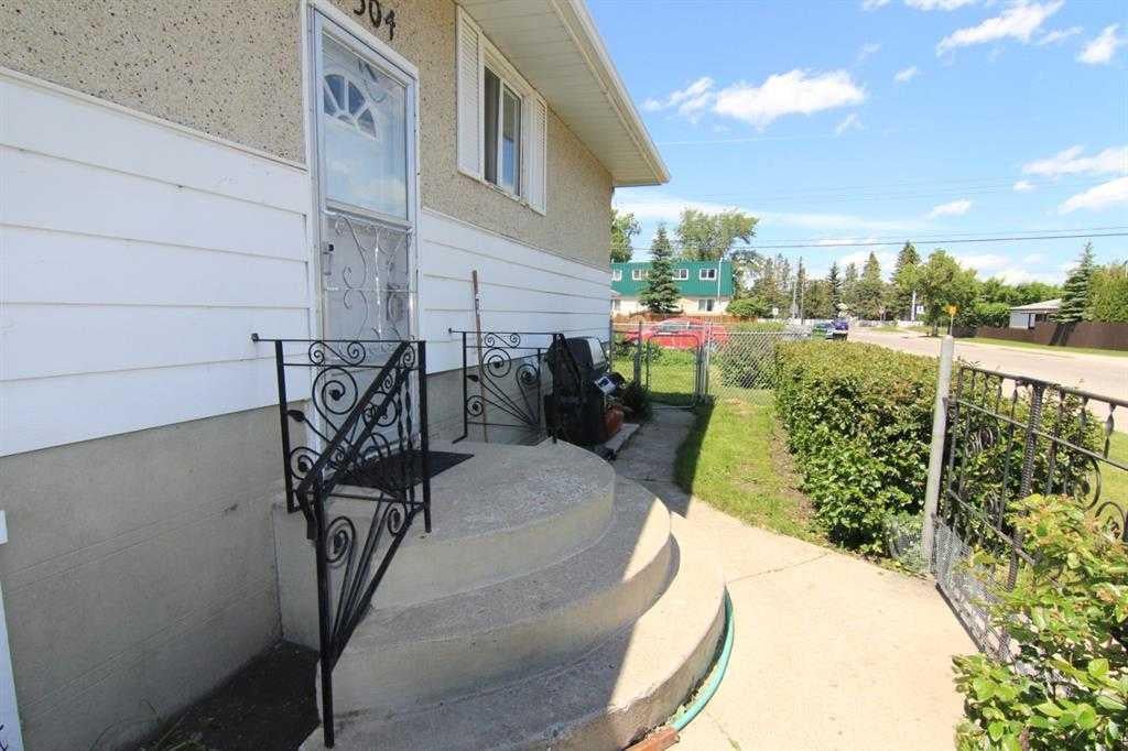 7504 39 Avenue NW Basement Unit