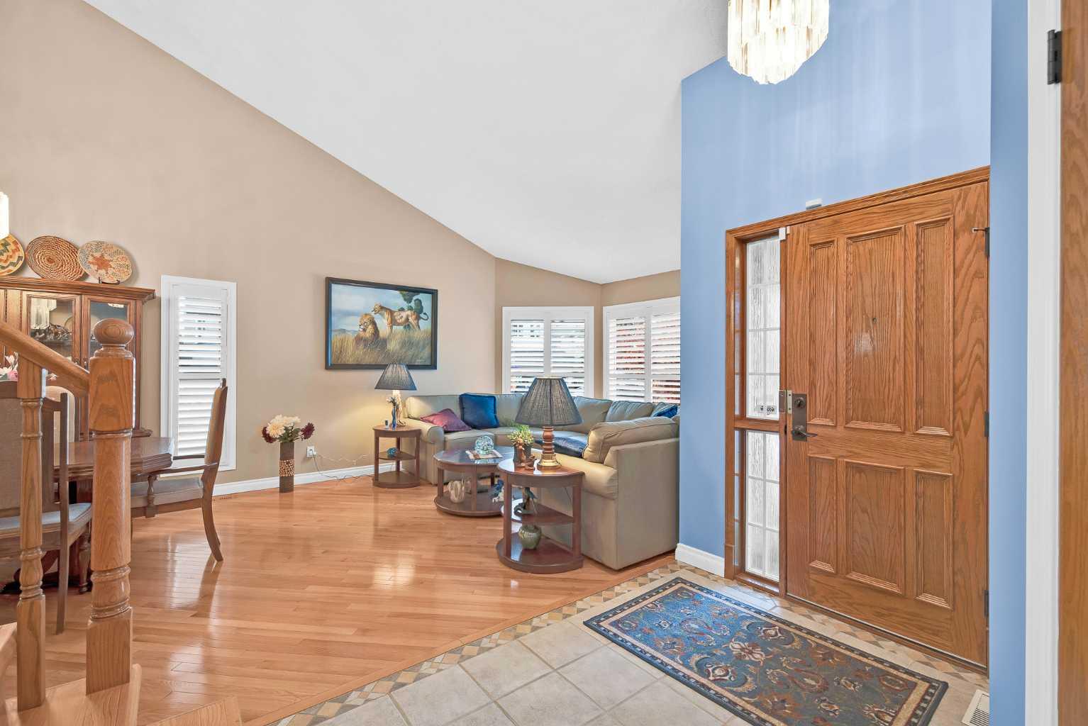 248 Canterbury Court SW