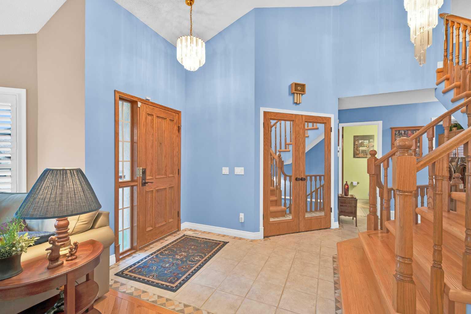 248 Canterbury Court SW