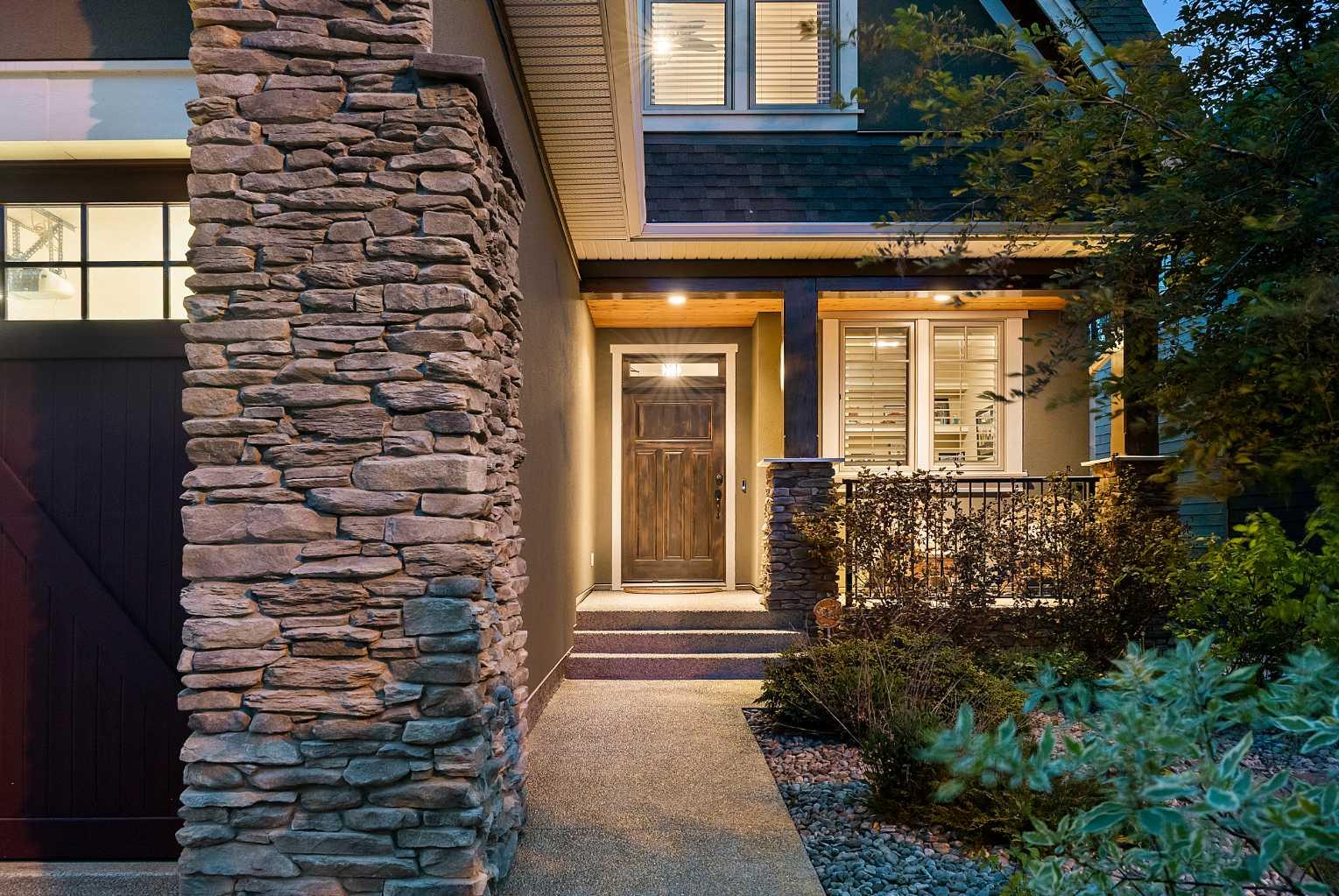 384 Coopers Terrace SW