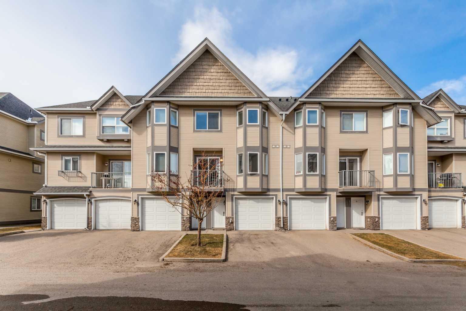 143 Cedarwood Lane SW