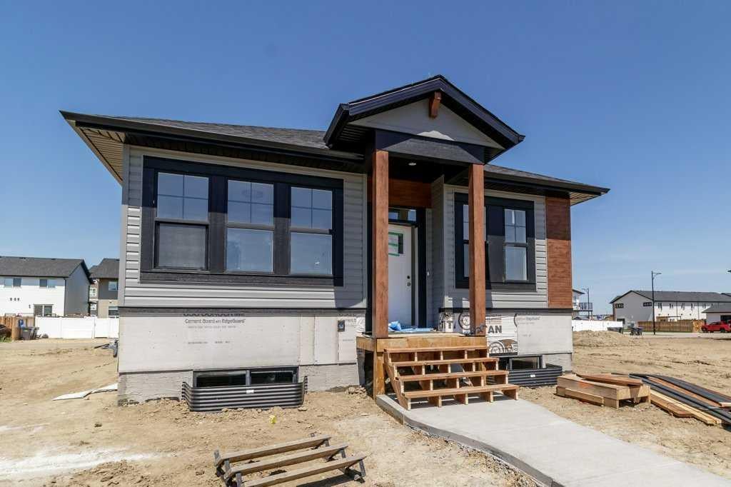 Photo of 25 Ian Way, Sylvan Lake, AB T4S 0W5 (MLS # A2324273)