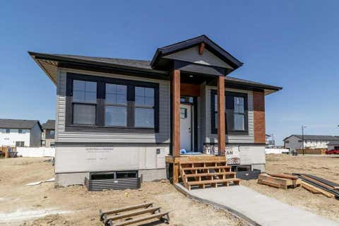 Photo of 25 Ian Way, Sylvan Lake, AB T4S 0W5 (MLS # A2324273)