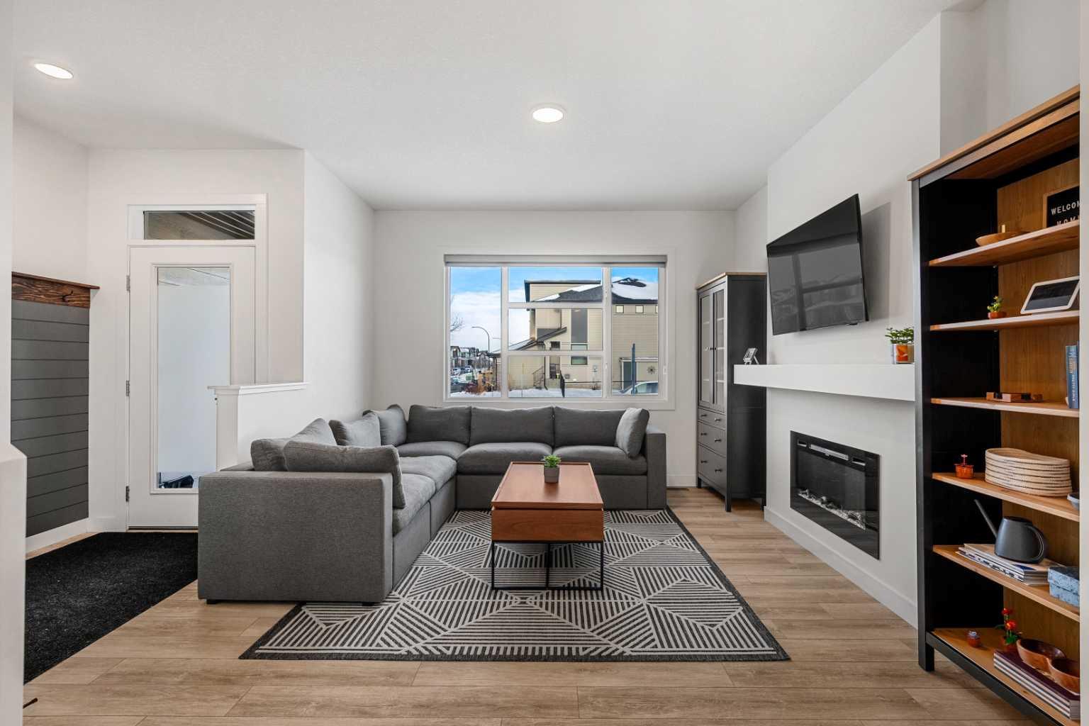 147 Wolf Creek Avenue SE