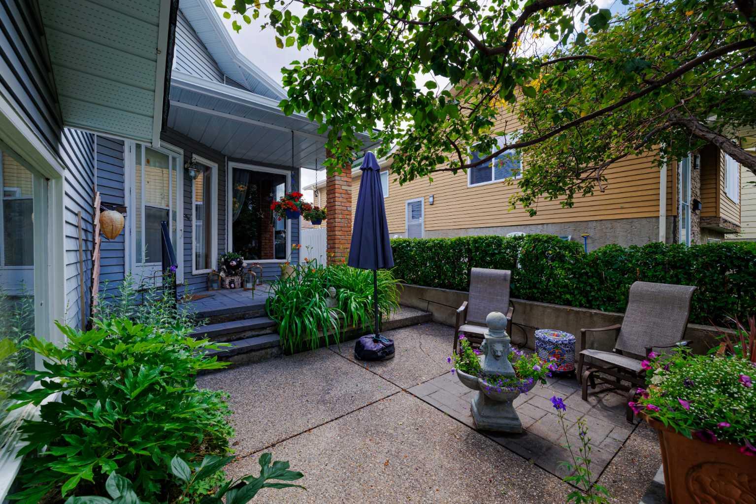 195 Bernard Drive NW