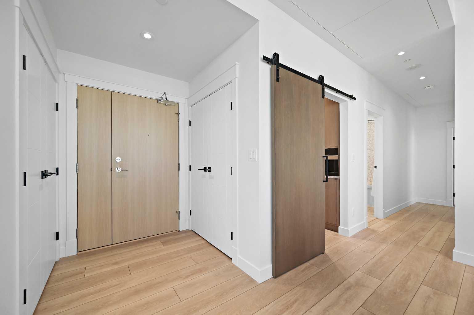 530 3rd Street SE 4104