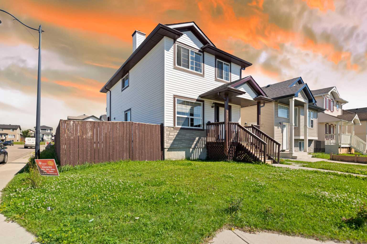 248 Taracove Road NE